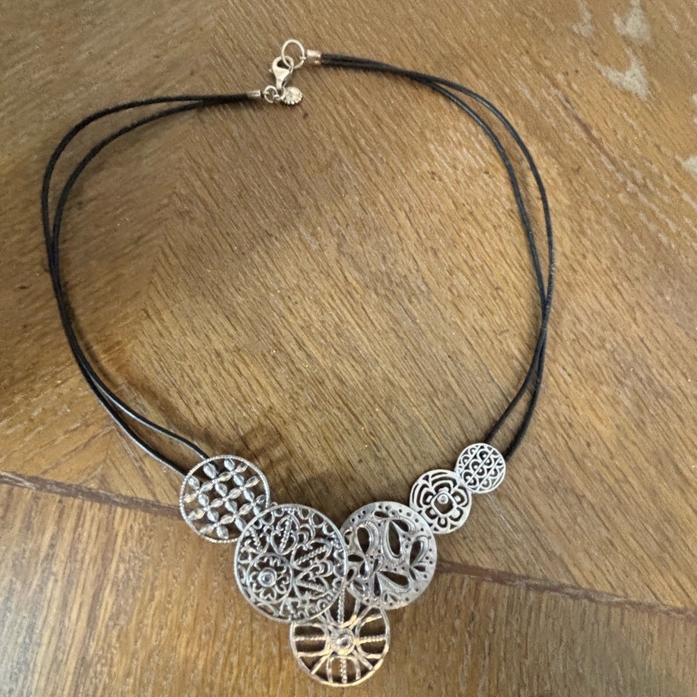 Silpada Sterling Silver Filgree Pendant Necklace